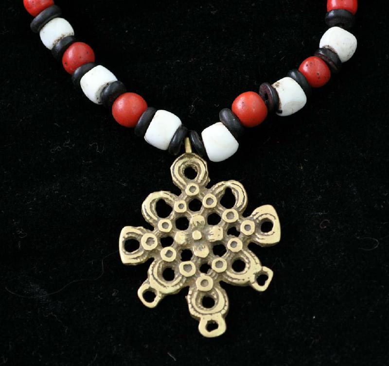 patra necklace